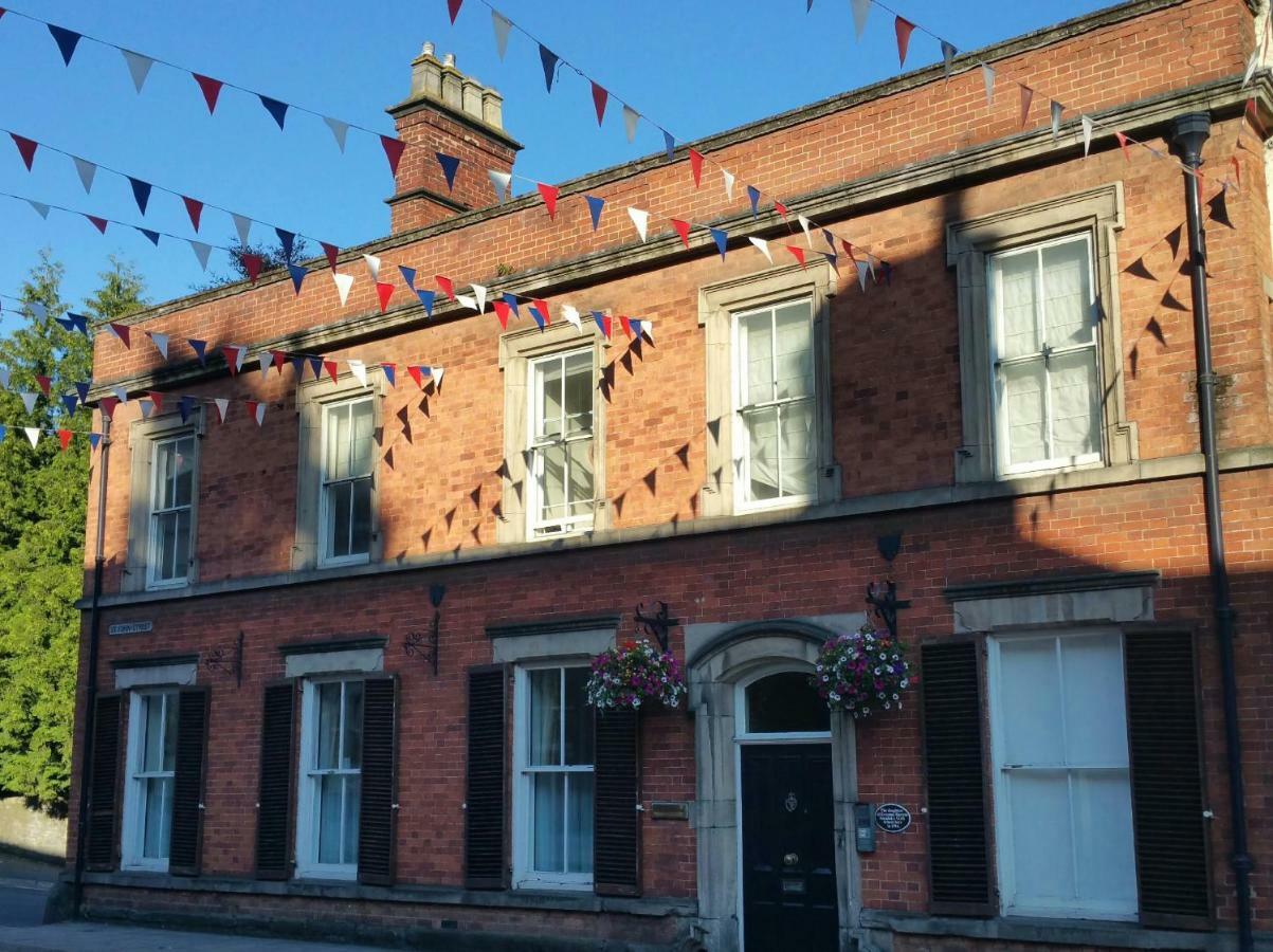 Апартаменты Madge House Ashbourne Ашборн Экстерьер фото